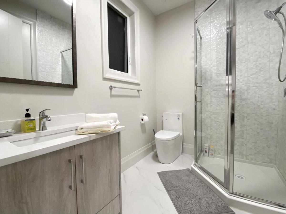 Guest Suite In 列治文 外观 照片
